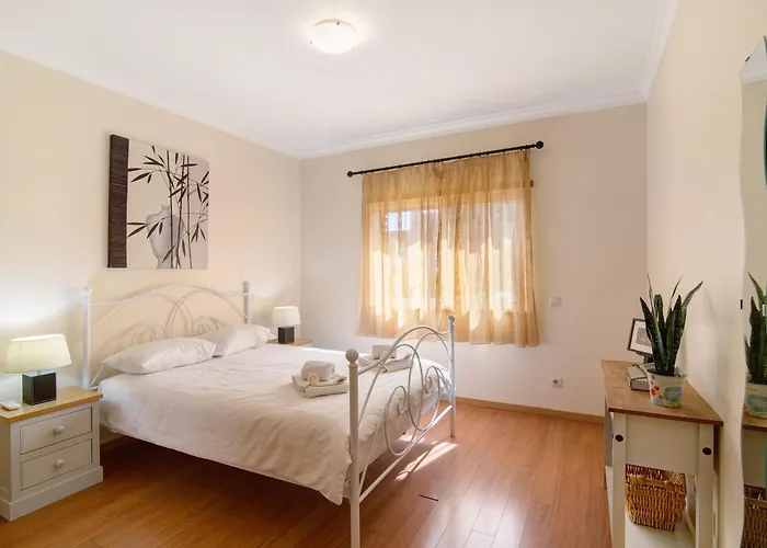 O'pomar 150 * Tavira