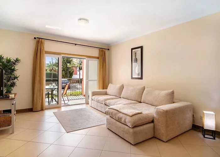 アパート O'pomar 150 *